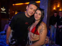 Die große Schaum- und Poolparty