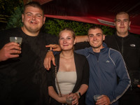 Die große Schaum- und Poolparty