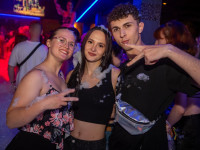 Die große Schaum- und Poolparty