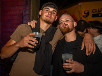 Die große Schaum- und Poolparty