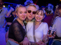 Die große Schaum- und Poolparty