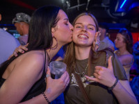 Die große Schaum- und Poolparty