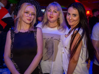 Die große Schaum- und Poolparty