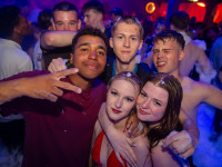 Die große Schaum- und Poolparty