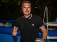 Die große Schaum- und Poolparty