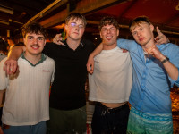 Die große Schaum- und Poolparty