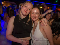 Die große Schaum- und Poolparty