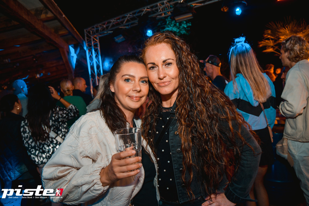 Deck Beachclub