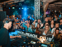 Deck Beachclub