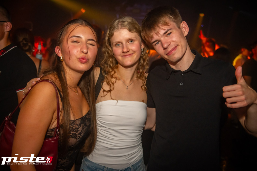 Houserasten Summer Closing