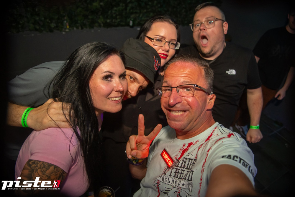 Houserasten Summer Closing