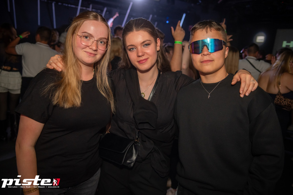 Houserasten Summer Closing