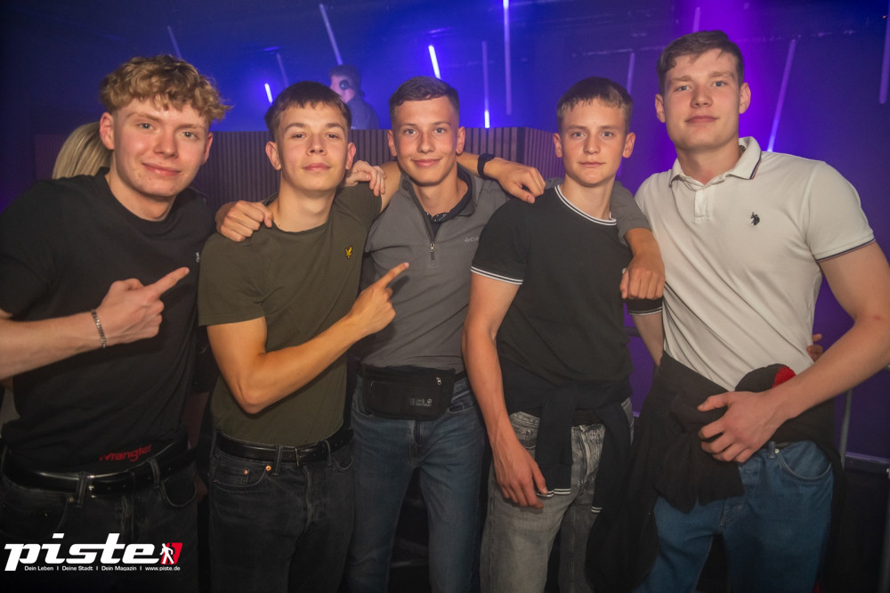 Houserasten Summer Closing