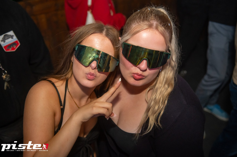 Houserasten Summer Closing