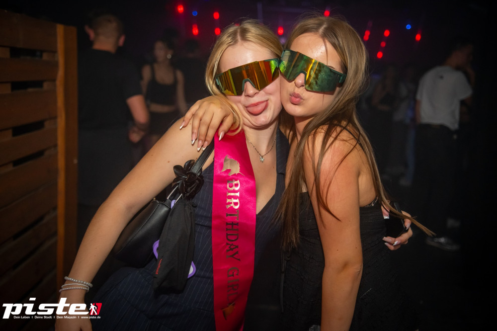 Houserasten Summer Closing