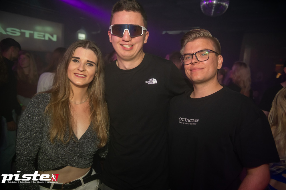 Houserasten Summer Closing