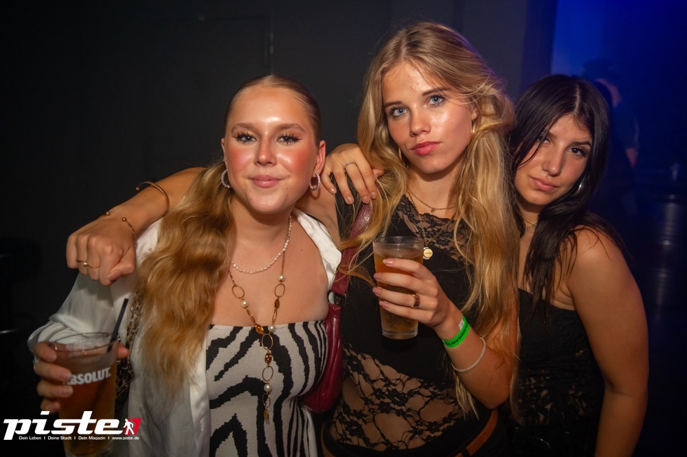 Houserasten Summer Closing