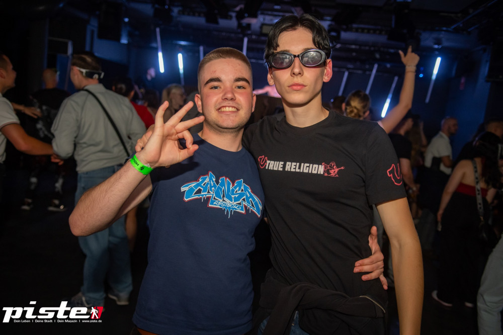 Houserasten Summer Closing