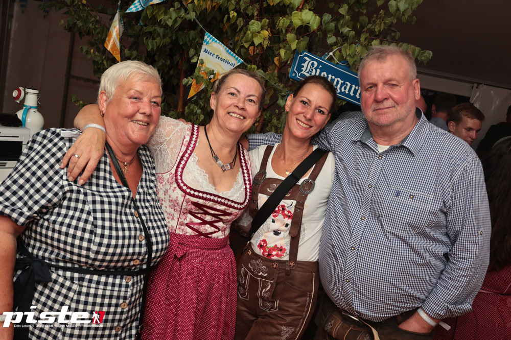 4. Nienhäger Festwiesn