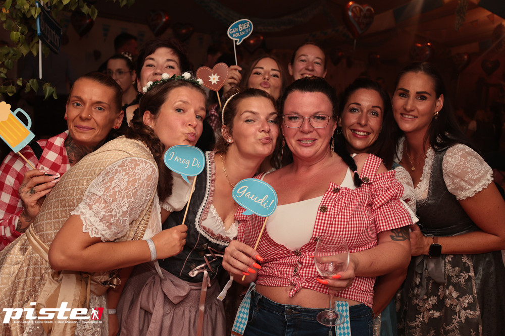 4. Nienhäger Festwiesn