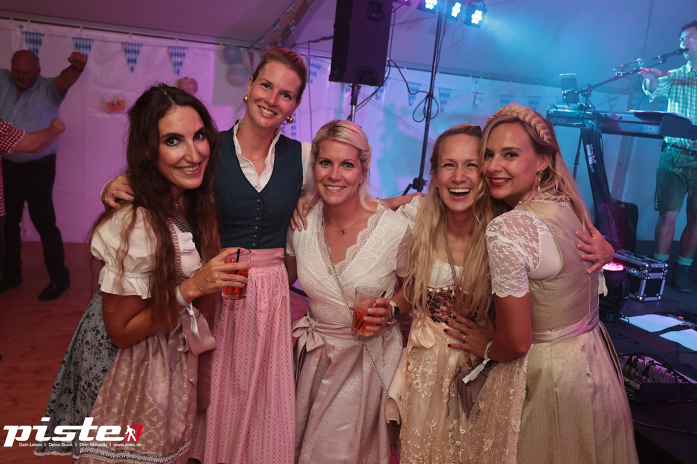 4. Nienhäger Festwiesn