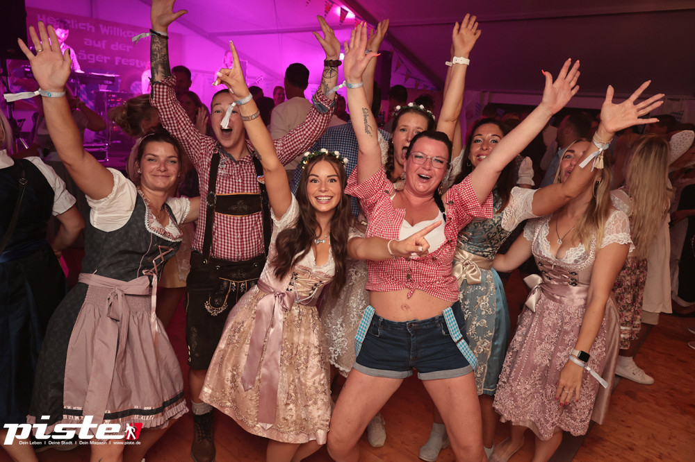 4. Nienhäger Festwiesn