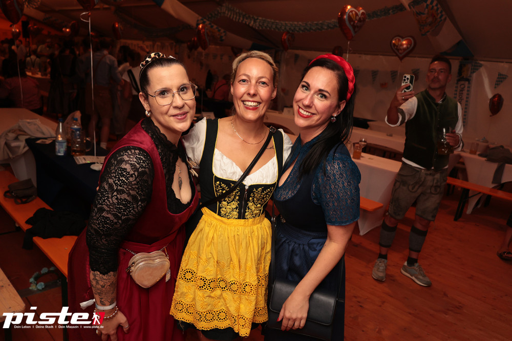 4. Nienhäger Festwiesn