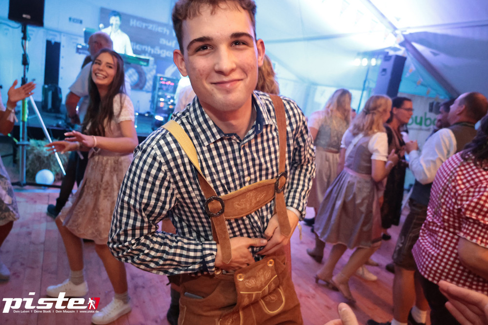 4. Nienhäger Festwiesn