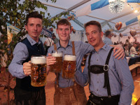 4. Nienhäger Festwiesn