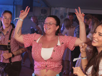 4. Nienhäger Festwiesn