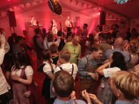 4. Nienhäger Festwiesn