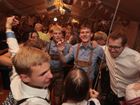 4. Nienhäger Festwiesn