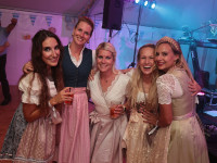 4. Nienhäger Festwiesn