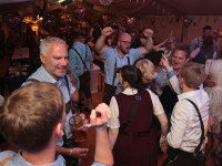 4. Nienhäger Festwiesn