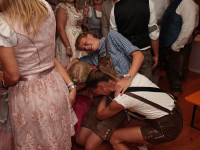 4. Nienhäger Festwiesn