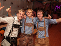 4. Nienhäger Festwiesn
