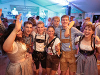 4. Nienhäger Festwiesn