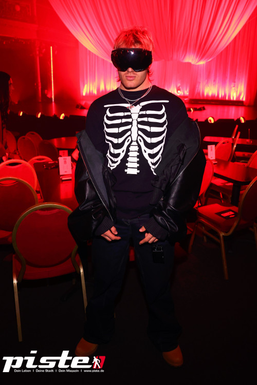 About You Fashion Ball: Front Row