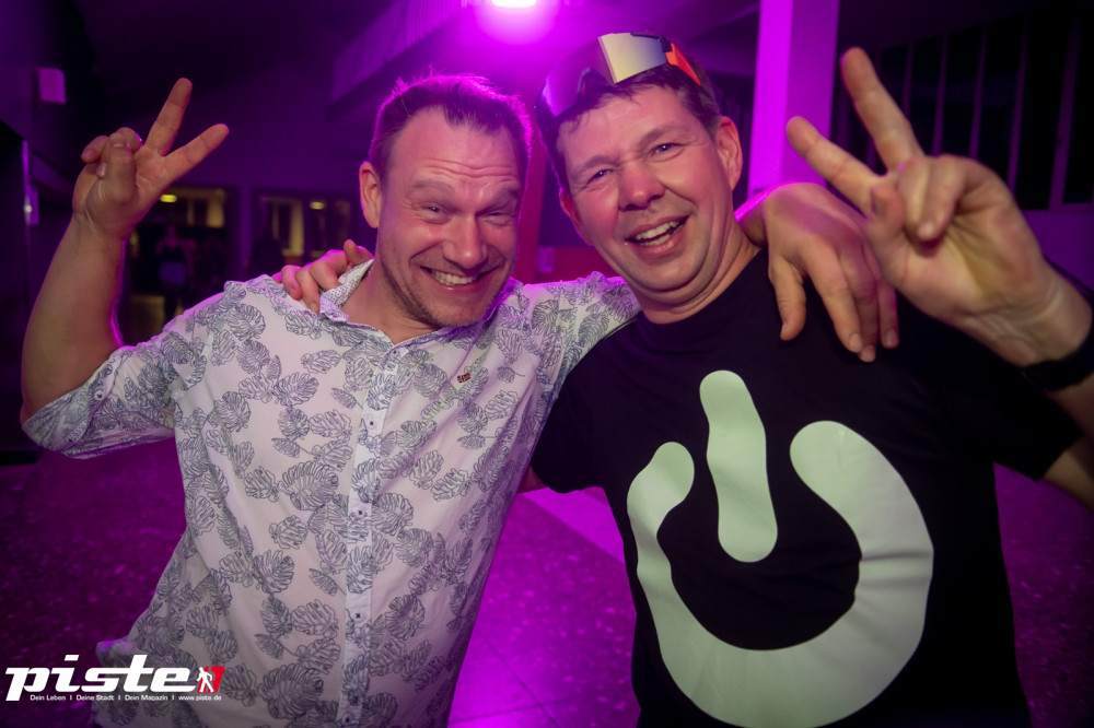 Und drinnen tanzt der Bär Galerie 1