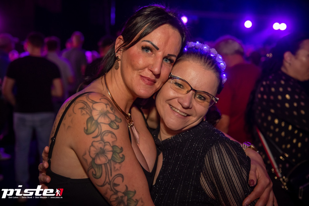 Und drinnen tanzt der Bär Galerie 1