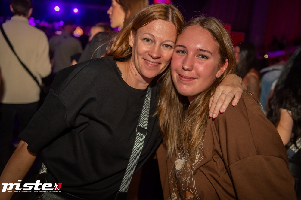 Und drinnen tanzt der Bär Galerie 1