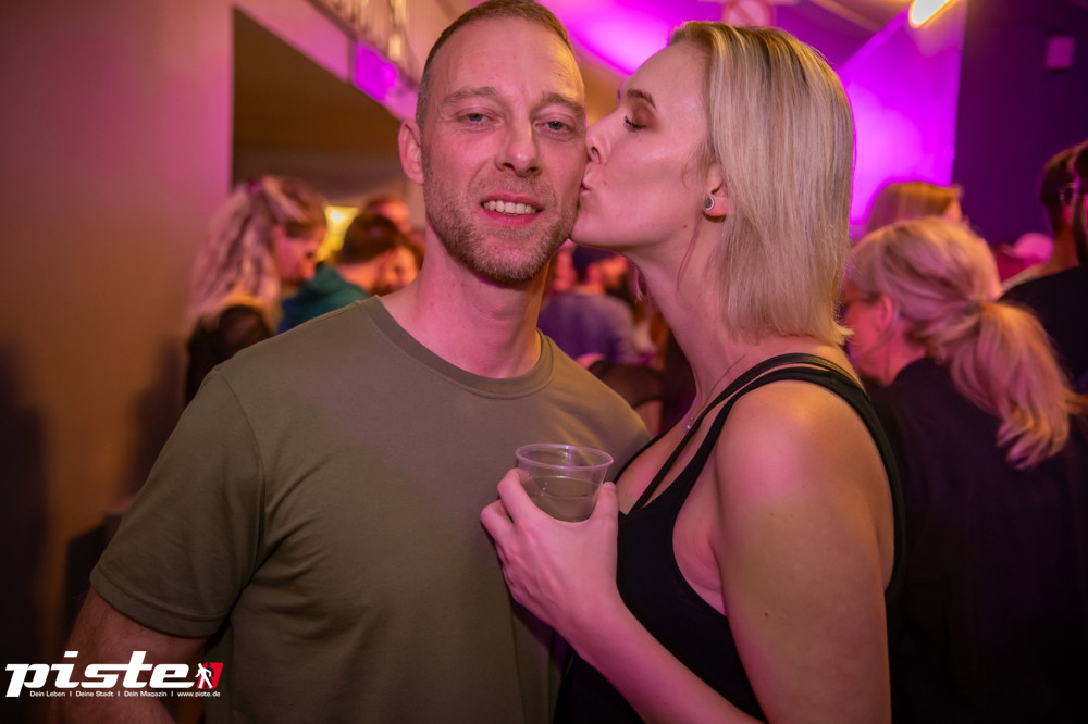 Und drinnen tanzt der Bär Galerie 1