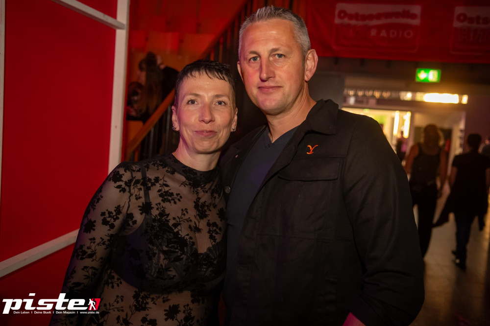 Und drinnen tanzt der Bär Galerie 1