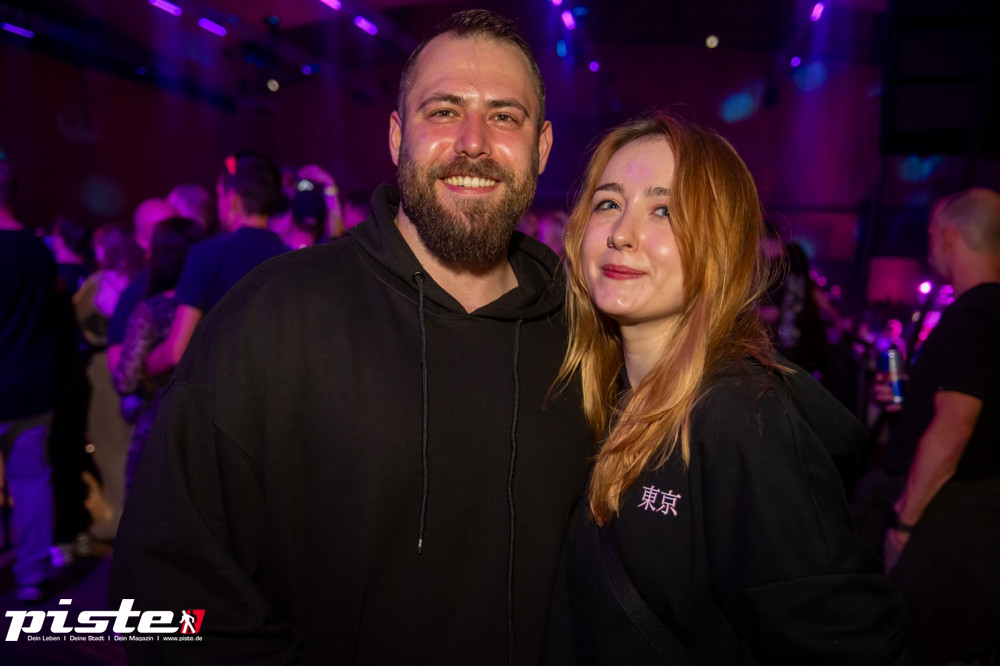 Und drinnen tanzt der Bär Galerie 1