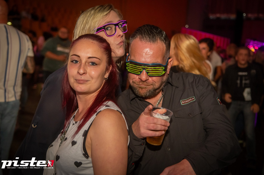 Und drinnen tanzt der Bär Galerie 1