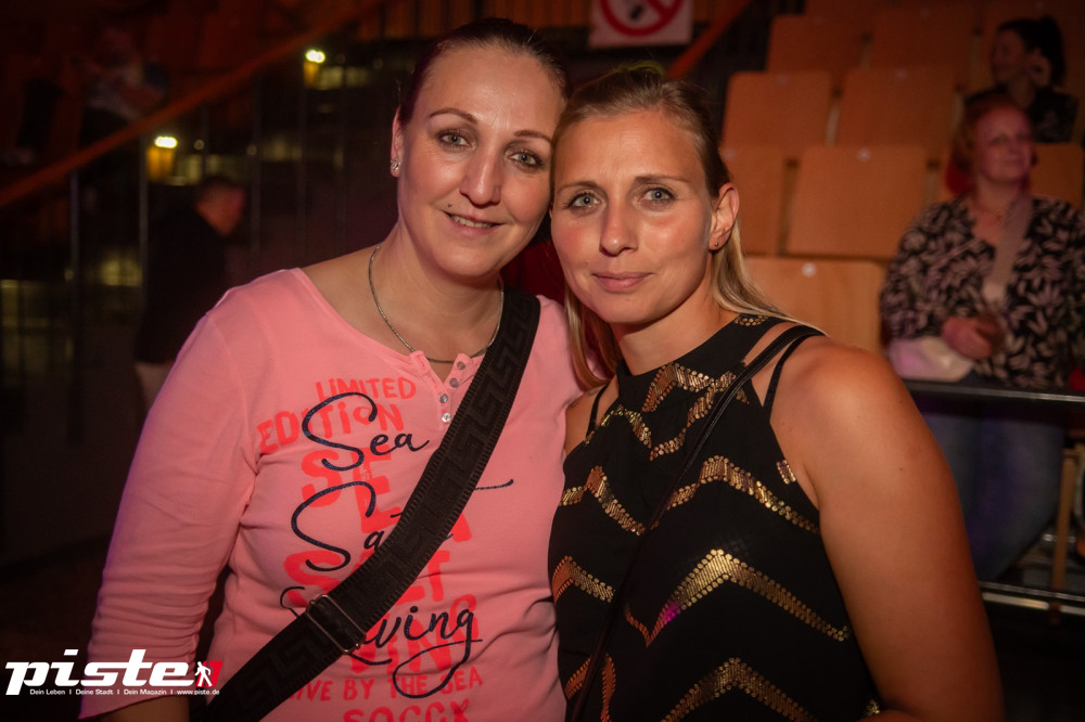 Und drinnen tanzt der Bär Galerie 1