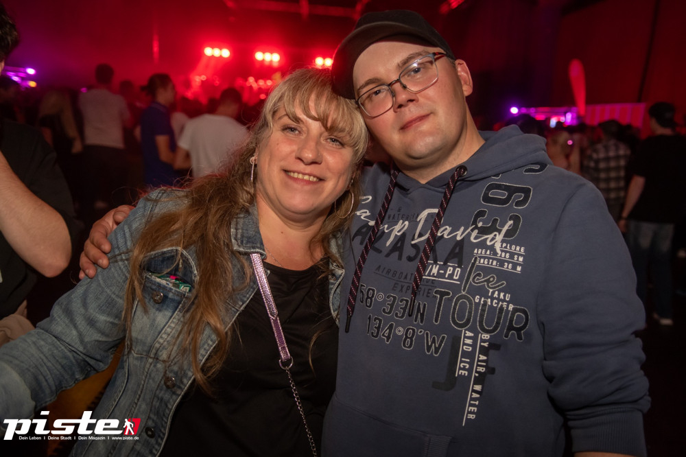 Und drinnen tanzt der Bär Galerie 1