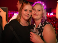 Und drinnen tanzt der Bär Galerie 1