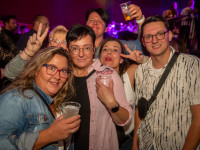 Und drinnen tanzt der Bär Galerie 1