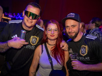 Und drinnen tanzt der Bär Galerie 1